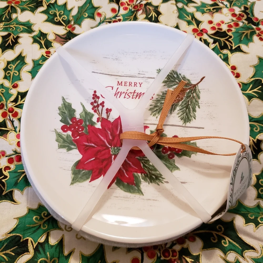 Christmas poinsettia appetizer plates set of 4 new